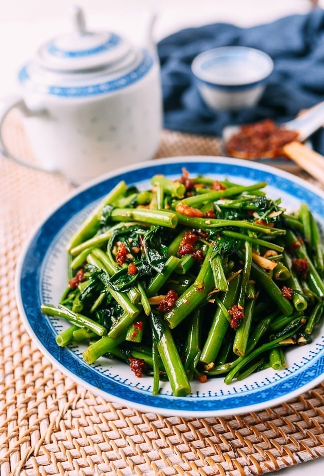 Kangkung Belacan (Water Spinach with Shrimp Paste)