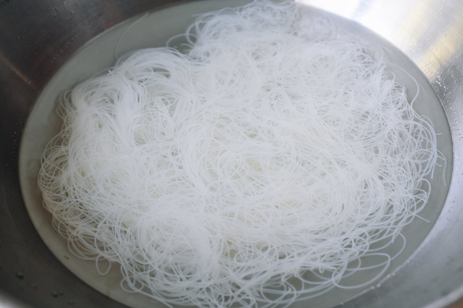 Soaking rice noodles, geagle.miooashdv.tk
