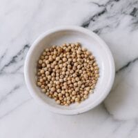 White peppercorns in small bowl, geagle.miooashdv.tk