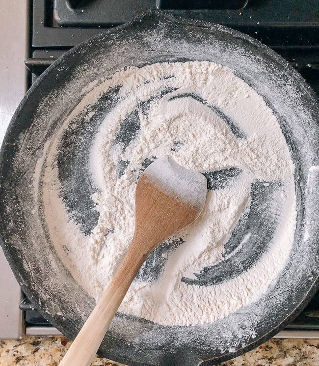 Toasting glutinous rice flour in dry pan, geagle.miooashdv.tk