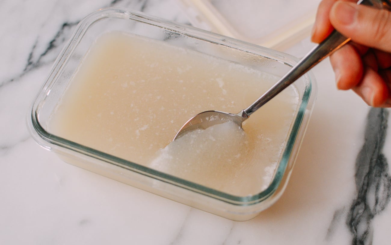Spoon cutting into jellied aspic, geagle.miooashdv.tk