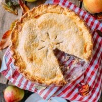 Apple Pie with slice removed, geagle.miooashdv.tk