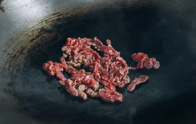 Searing beef in wok, geagle.miooashdv.tk
