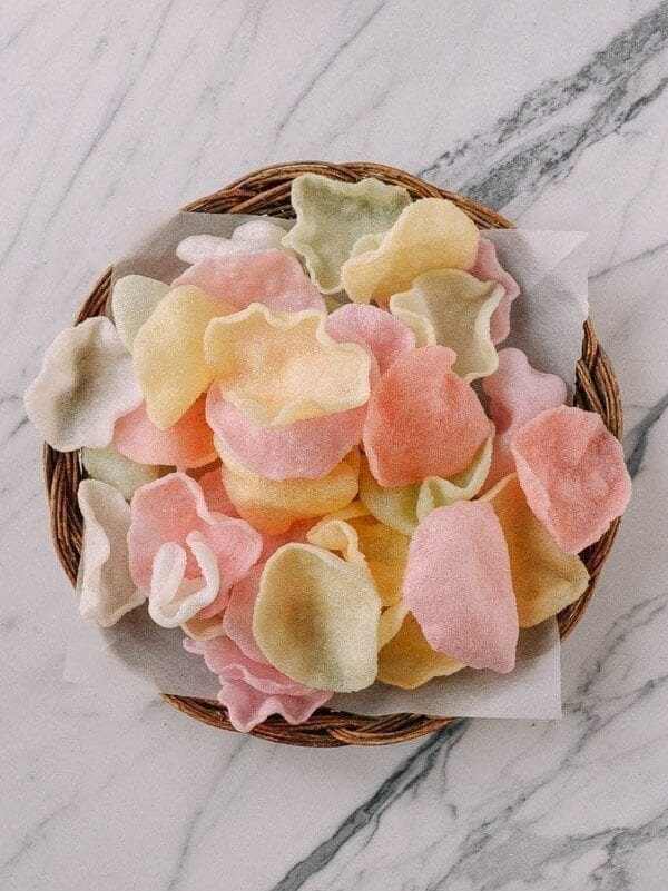 Fried Prawn Crackers for Chinese New Year, by geagle.miooashdv.tk