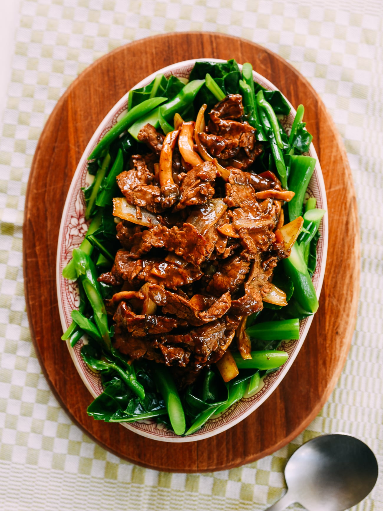 Beef with oyster sauce