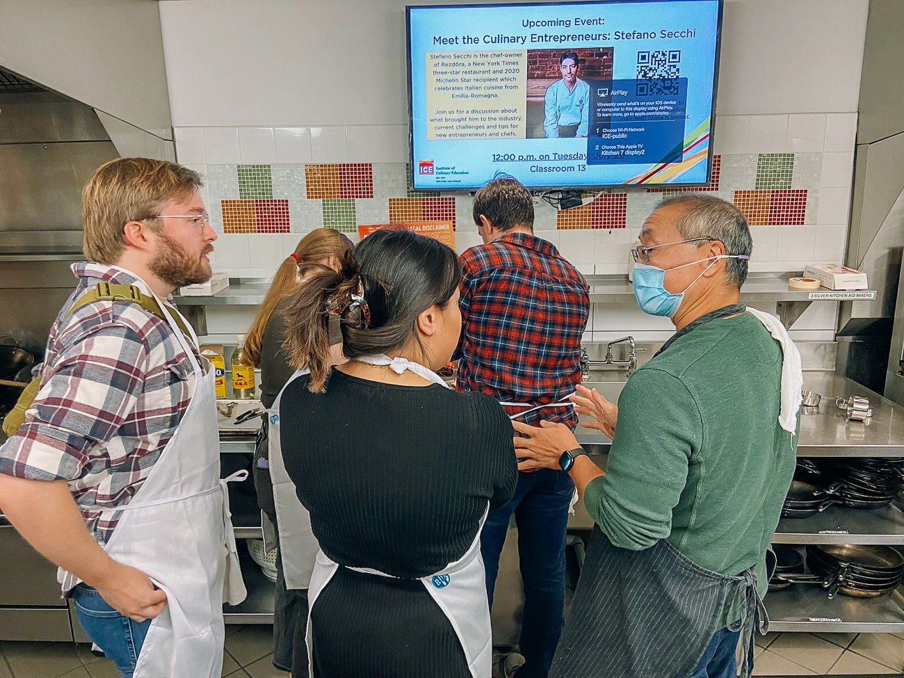 Bill teaching cooking class