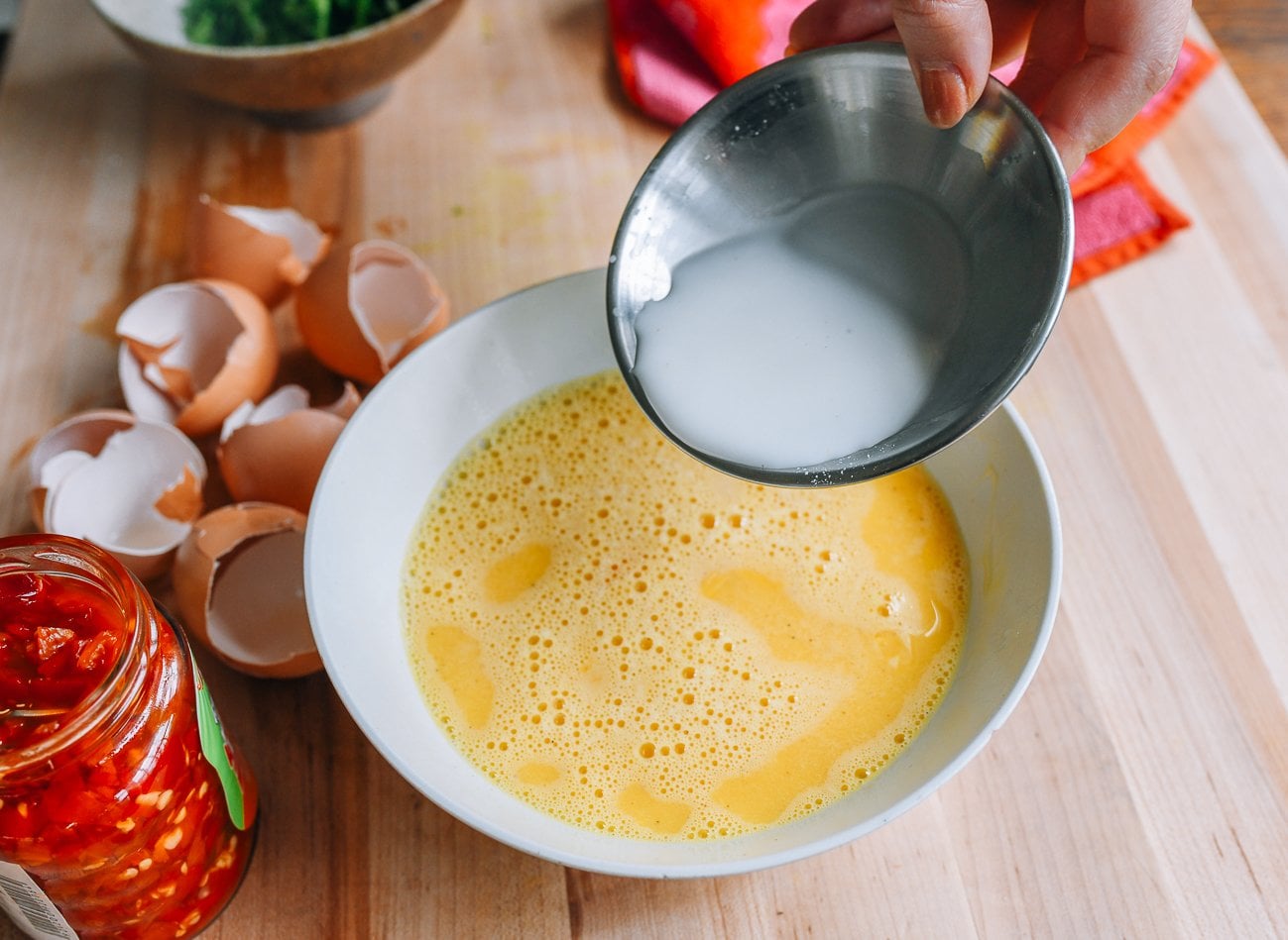 adding cornstarch to eggs