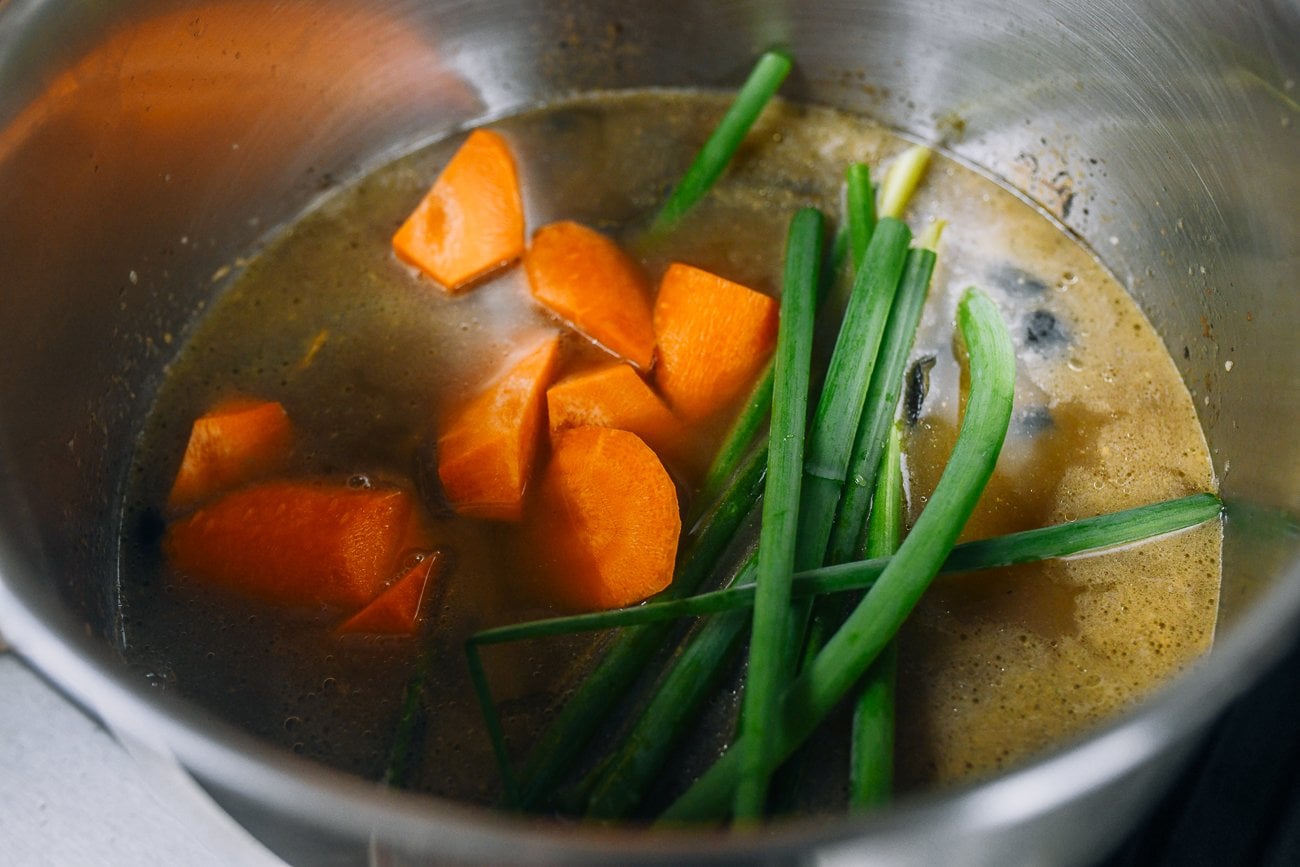 making mushroom stock for noodle soup