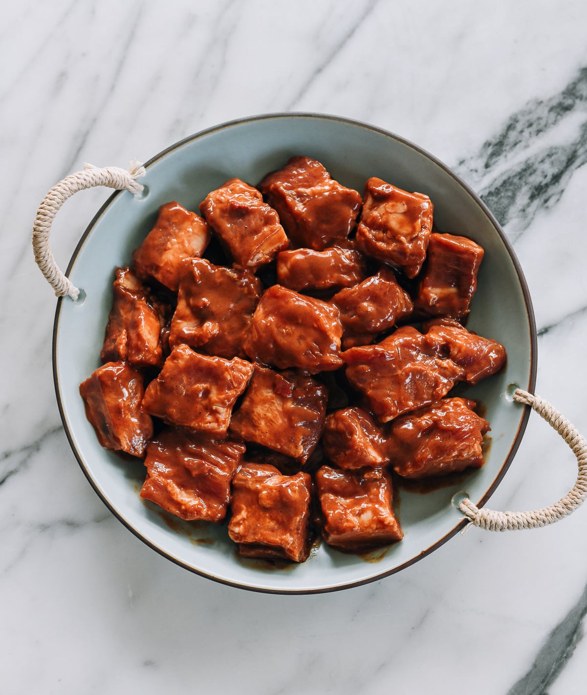 marinated ribs in shallow dish before cooking