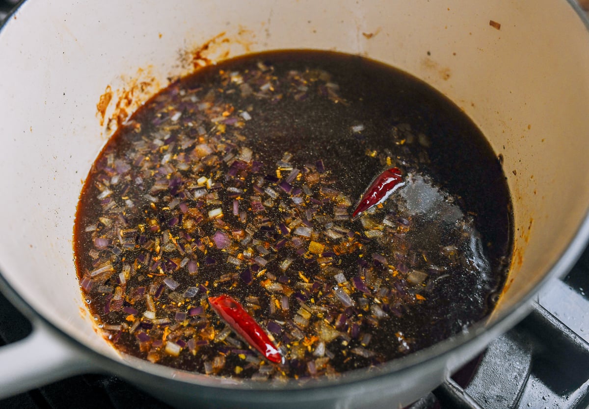 ayam kecap braising sauce