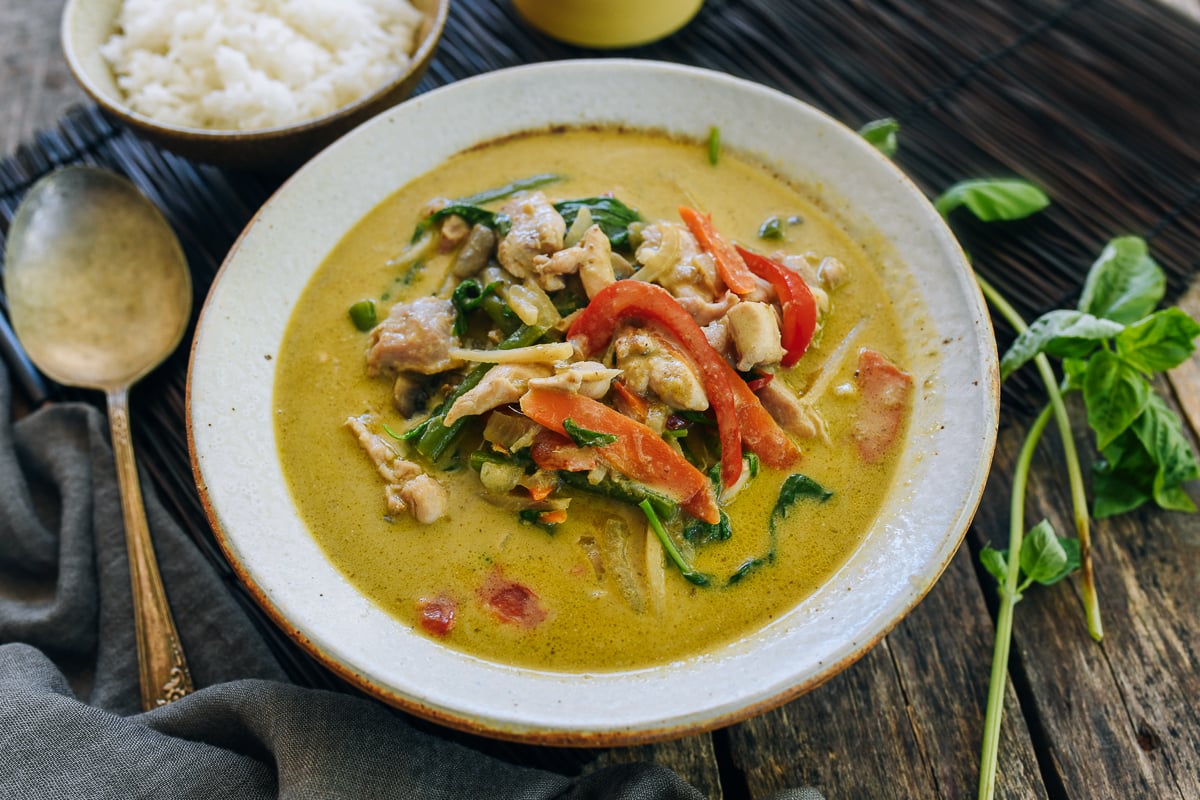 Thai green curry chicken